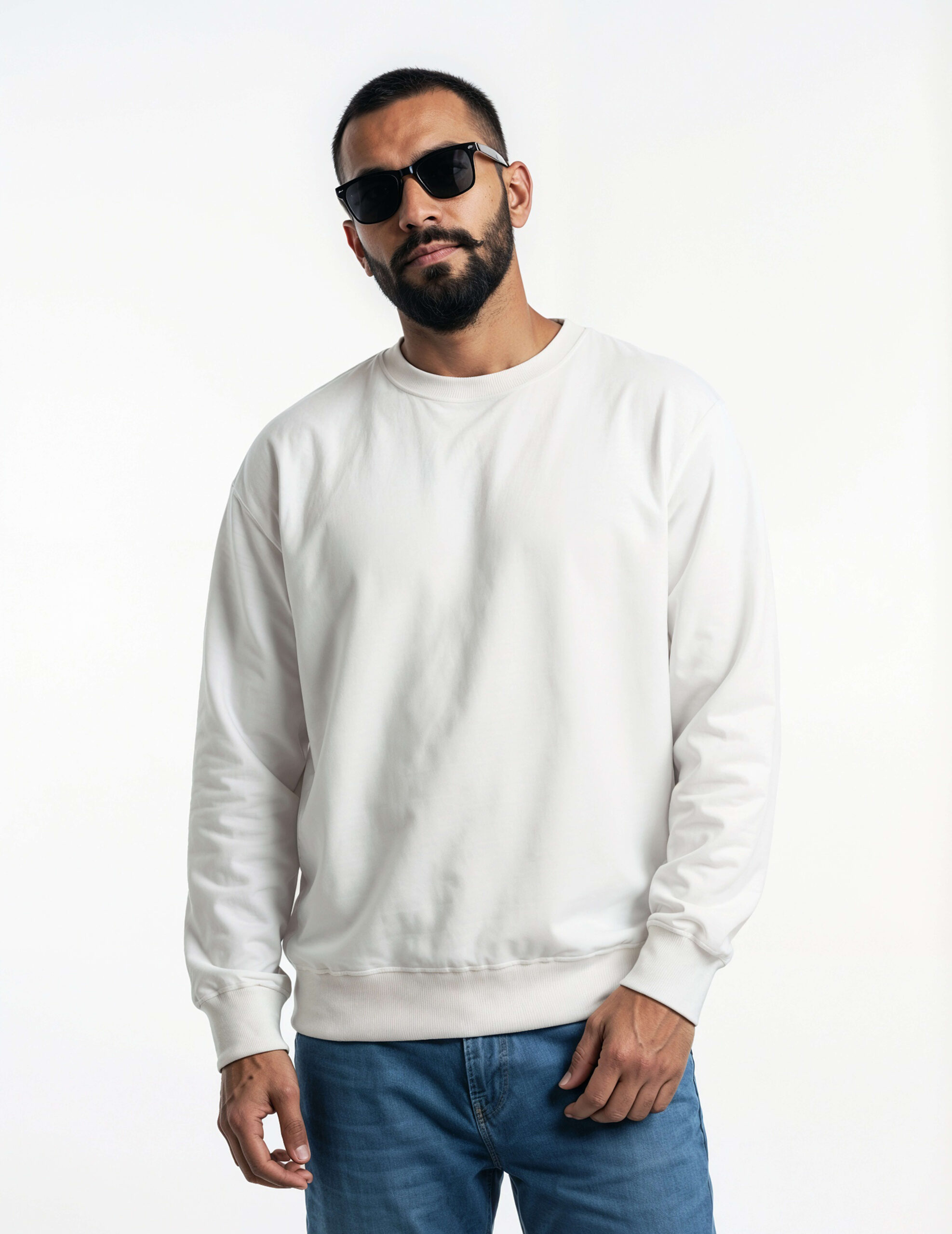 White Swtshirt 1 Scaled